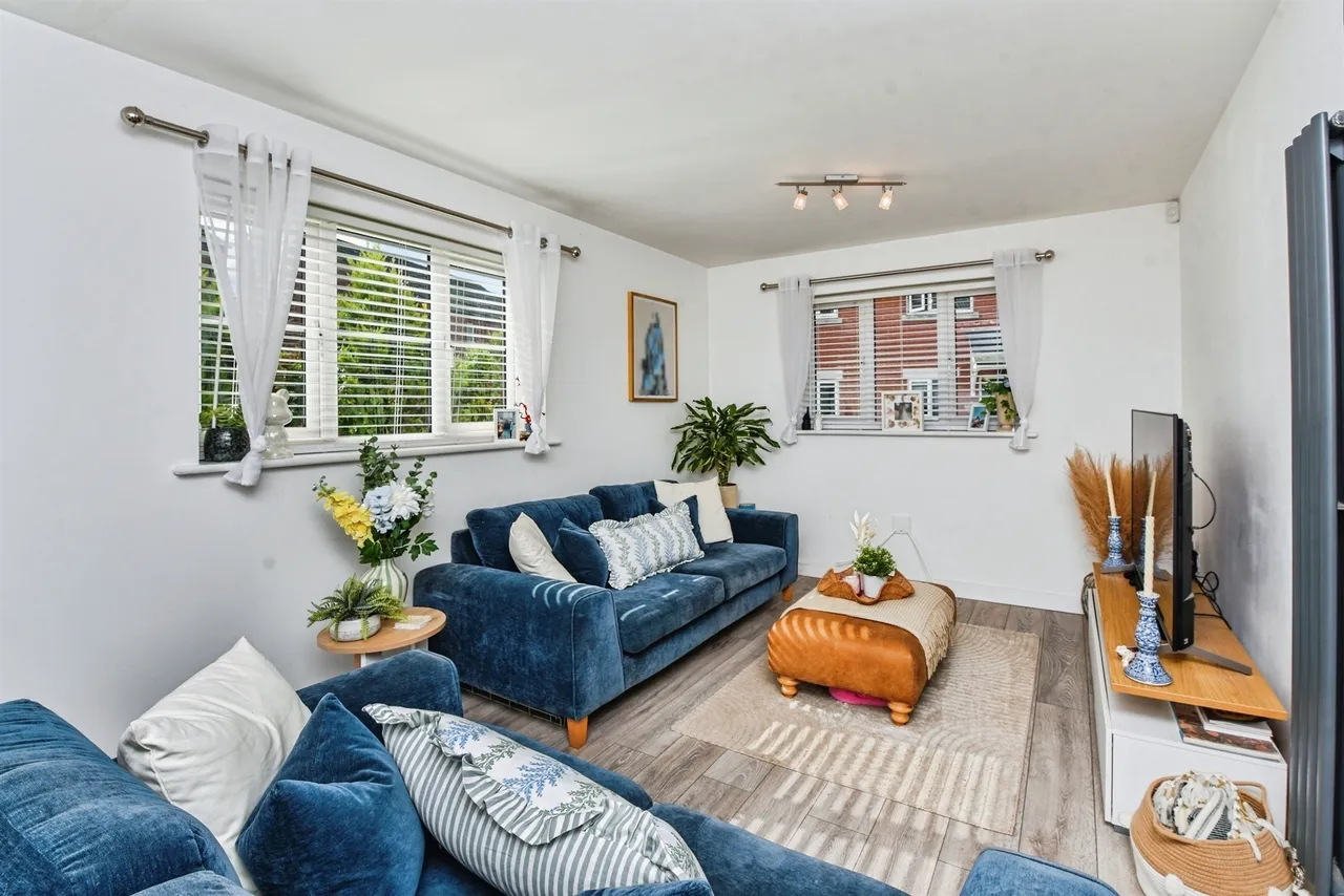 Dowse Road, Devizes, SN10, photo 4