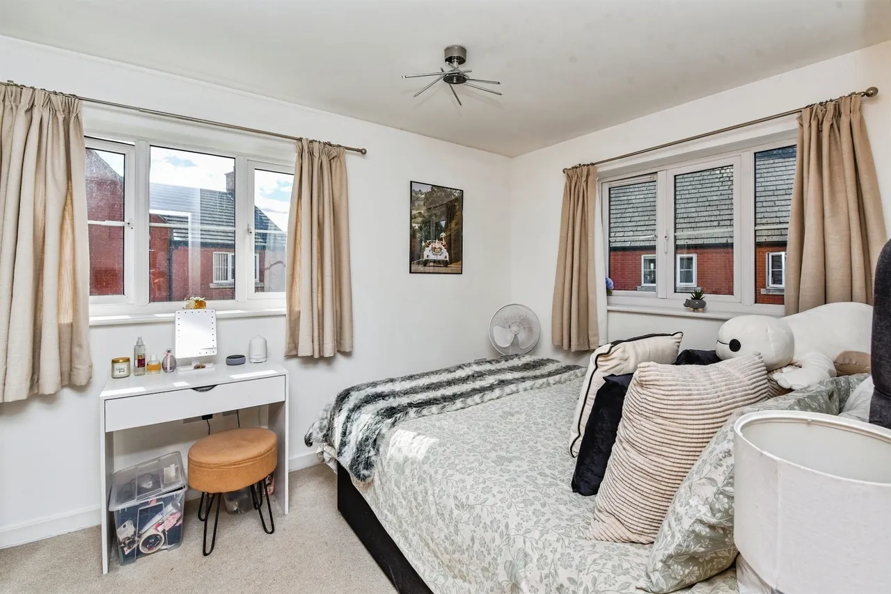 Dowse Road, Devizes, SN10, photo 9