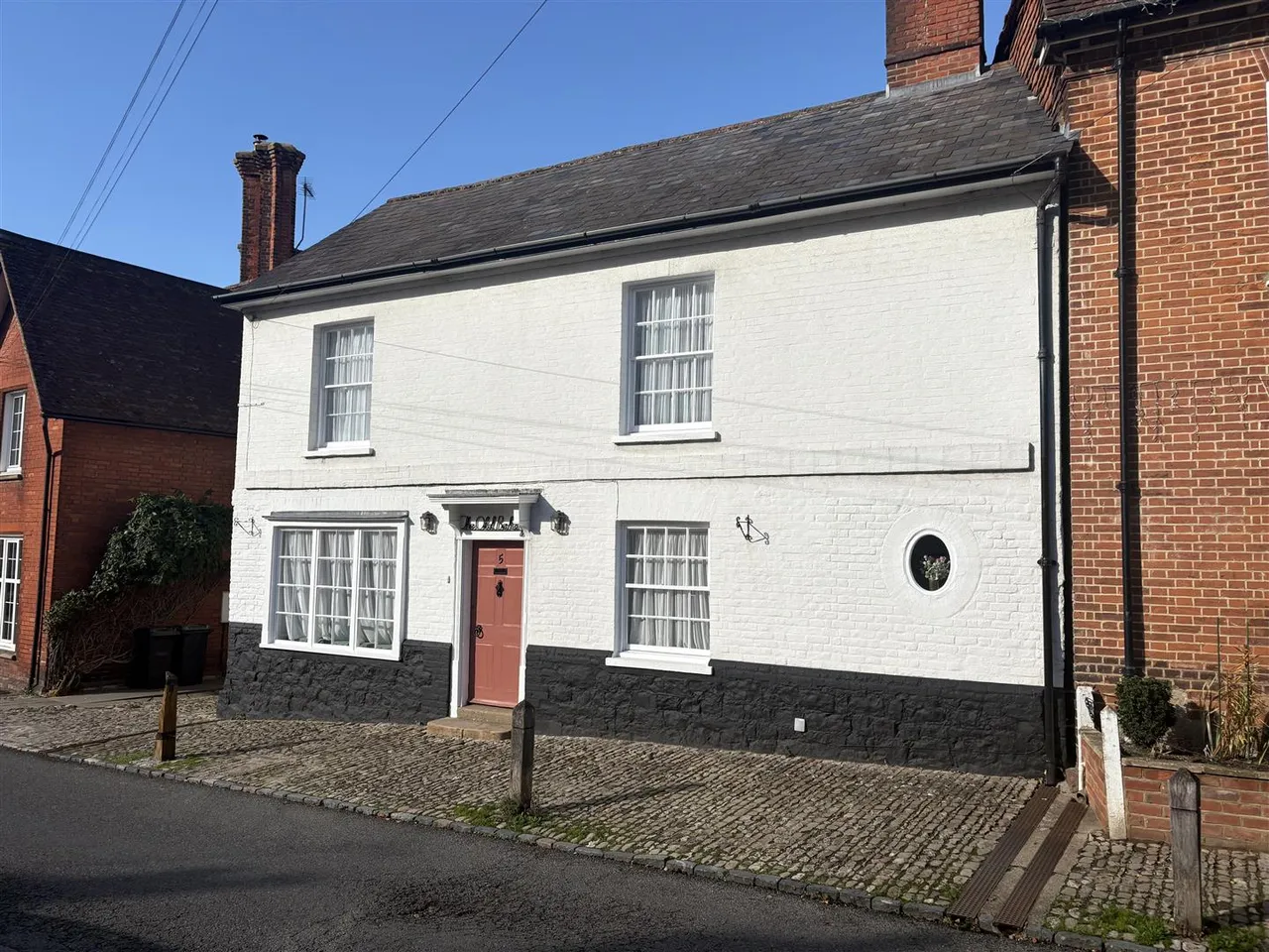 High Street, Chipstead, photo 19