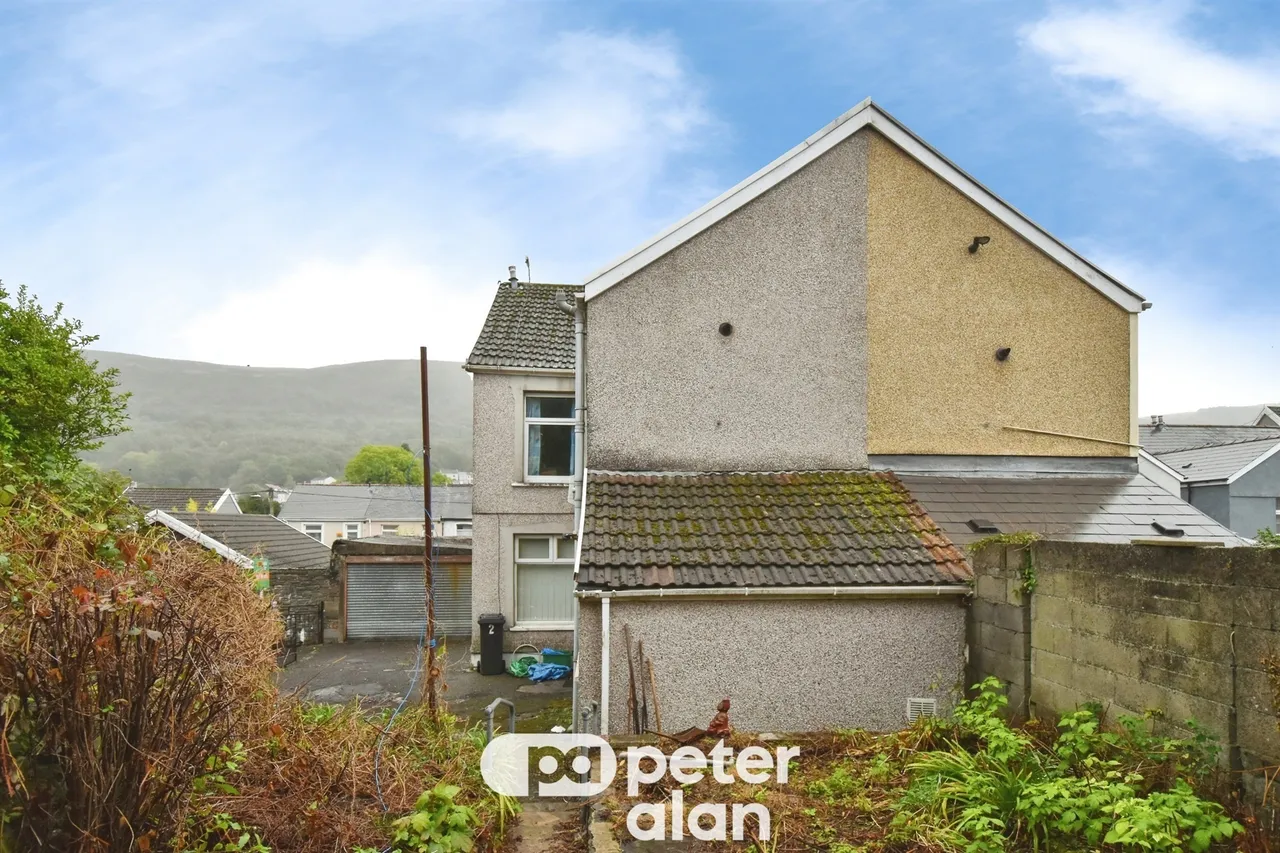 Dan-Y-Bryn Villas Merthyr Tydfil, CF48, photo 16