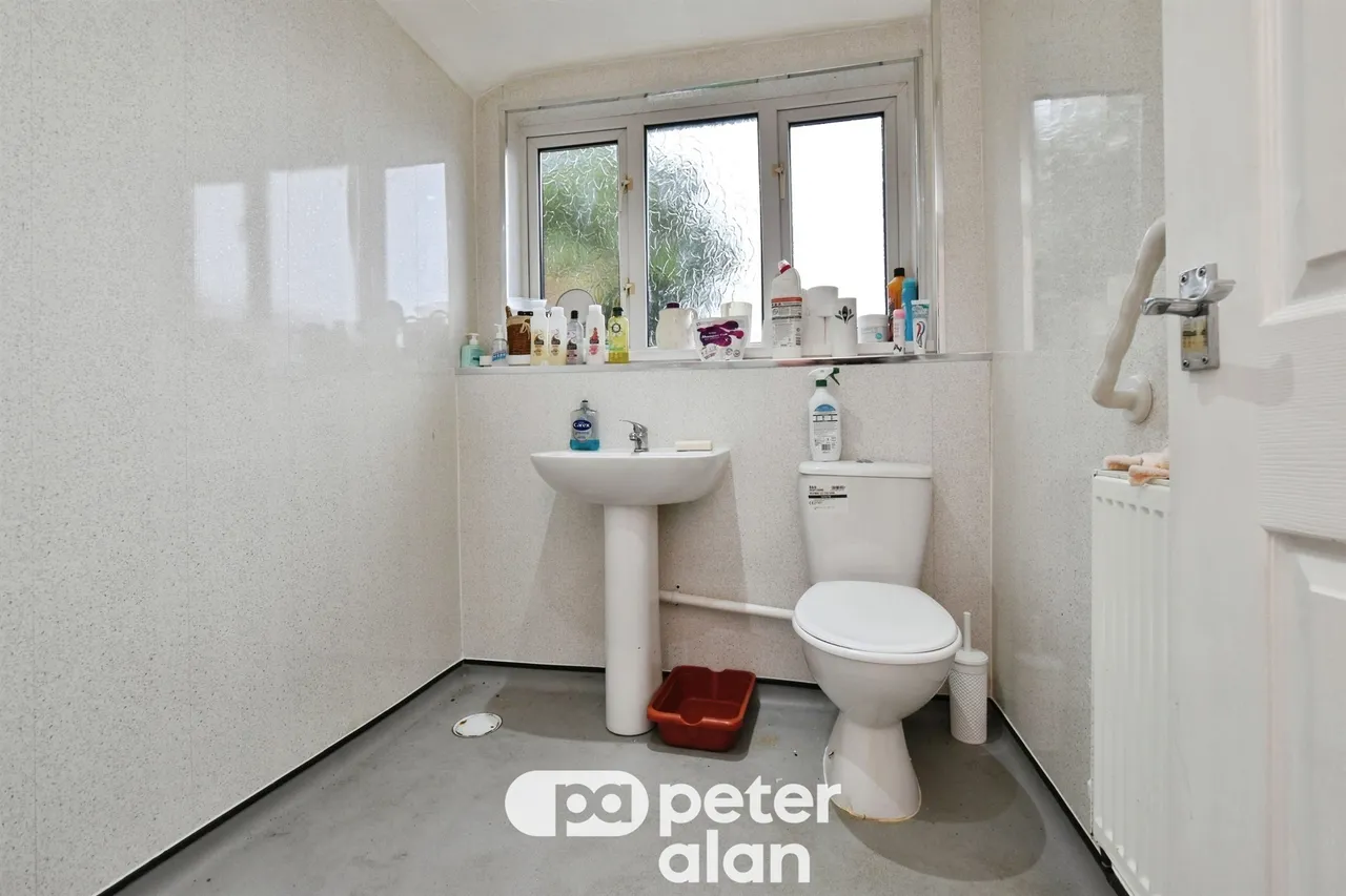 Dan-Y-Bryn Villas Merthyr Tydfil, CF48, photo 7
