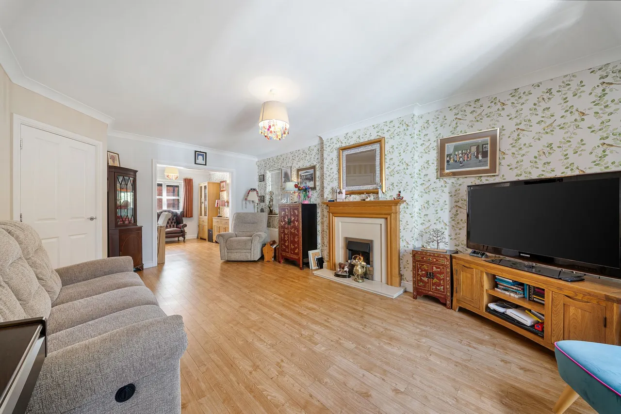 Campbell Close, Runcorn, Runcorn, WA7 4RG, photo 10
