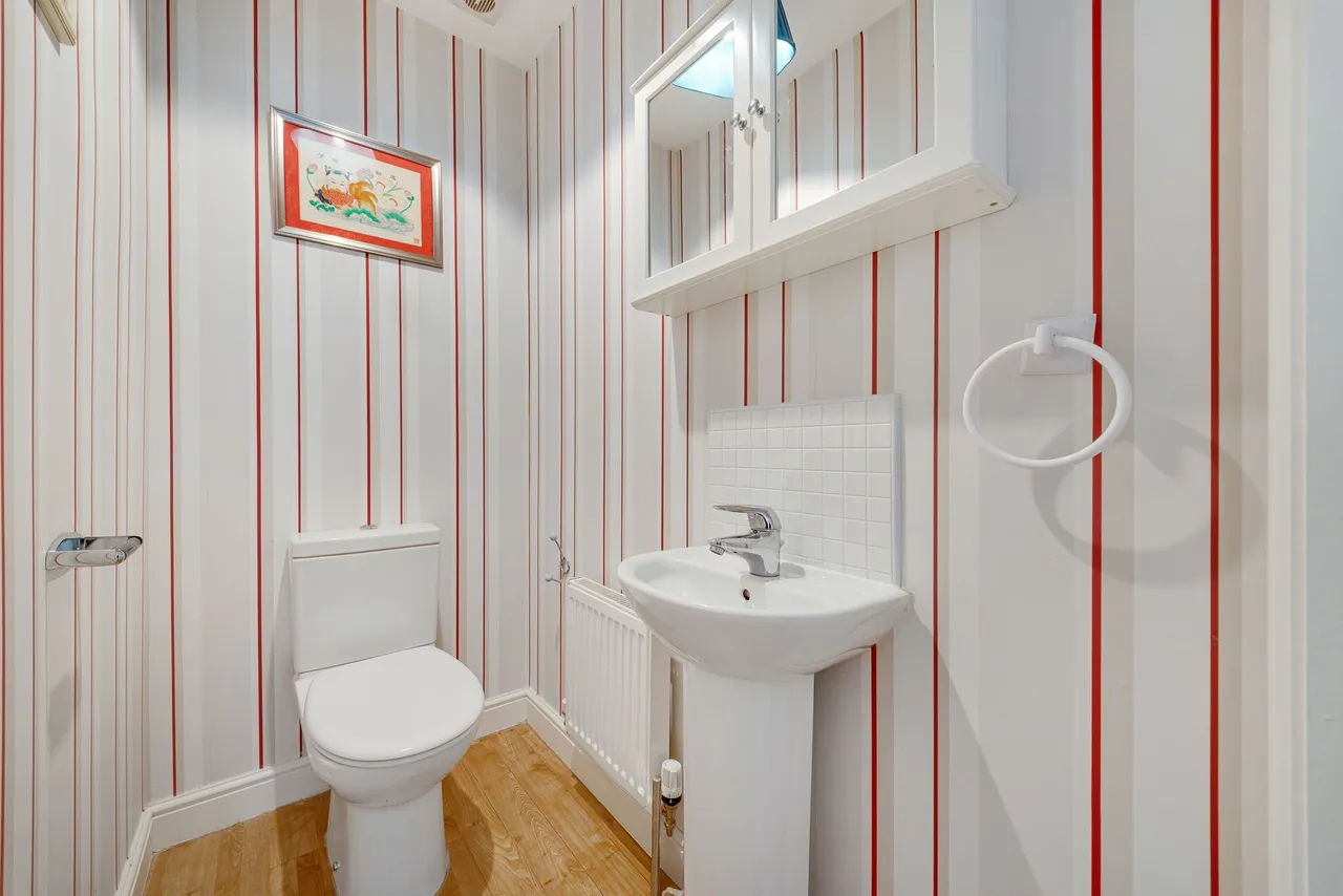 Campbell Close, Runcorn, Runcorn, WA7 4RG, photo 18