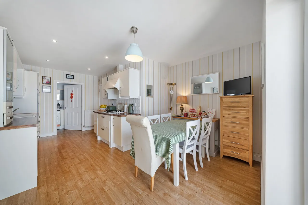 Campbell Close, Runcorn, Runcorn, WA7 4RG, photo 5