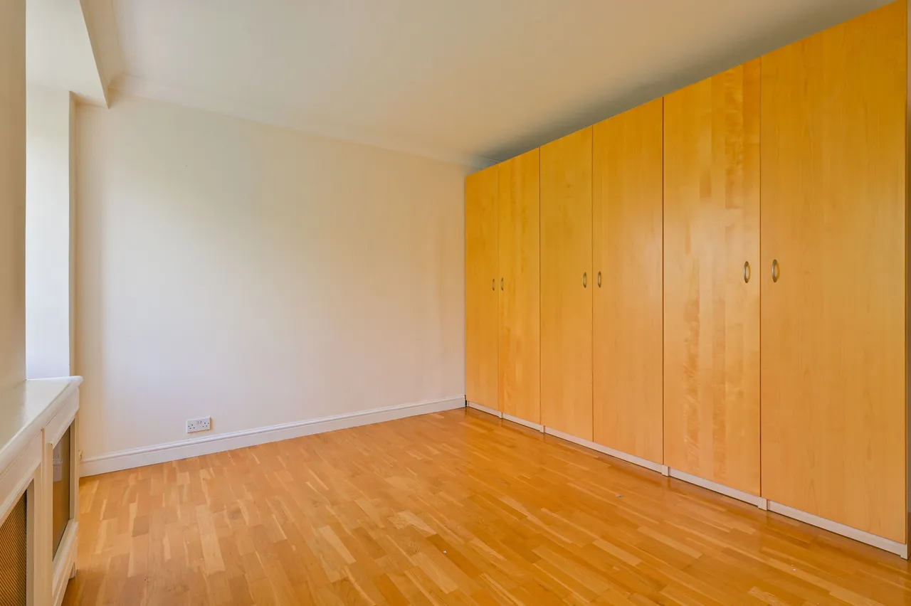Flat 10, 35-36 Dorset Square, London, photo 12