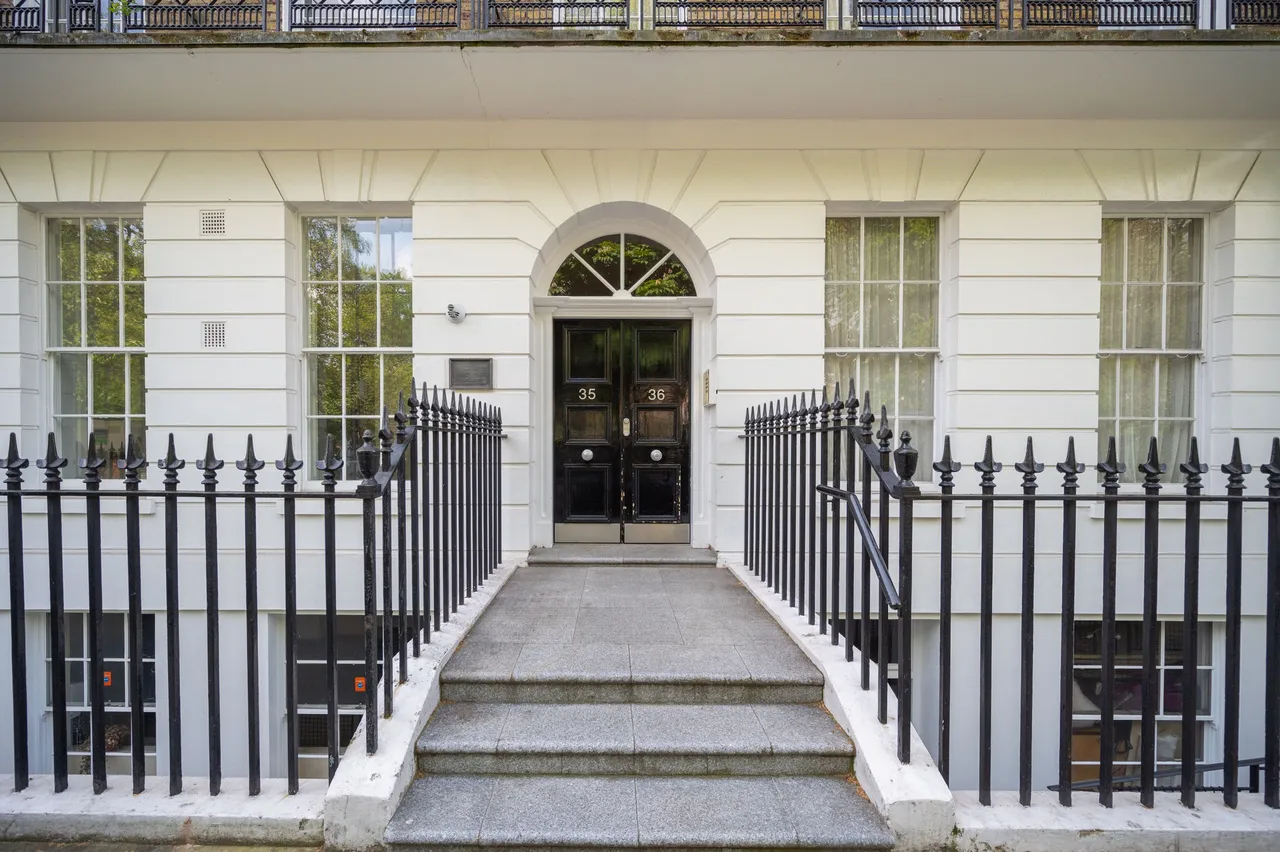 Flat 10, 35-36 Dorset Square, London, photo 3
