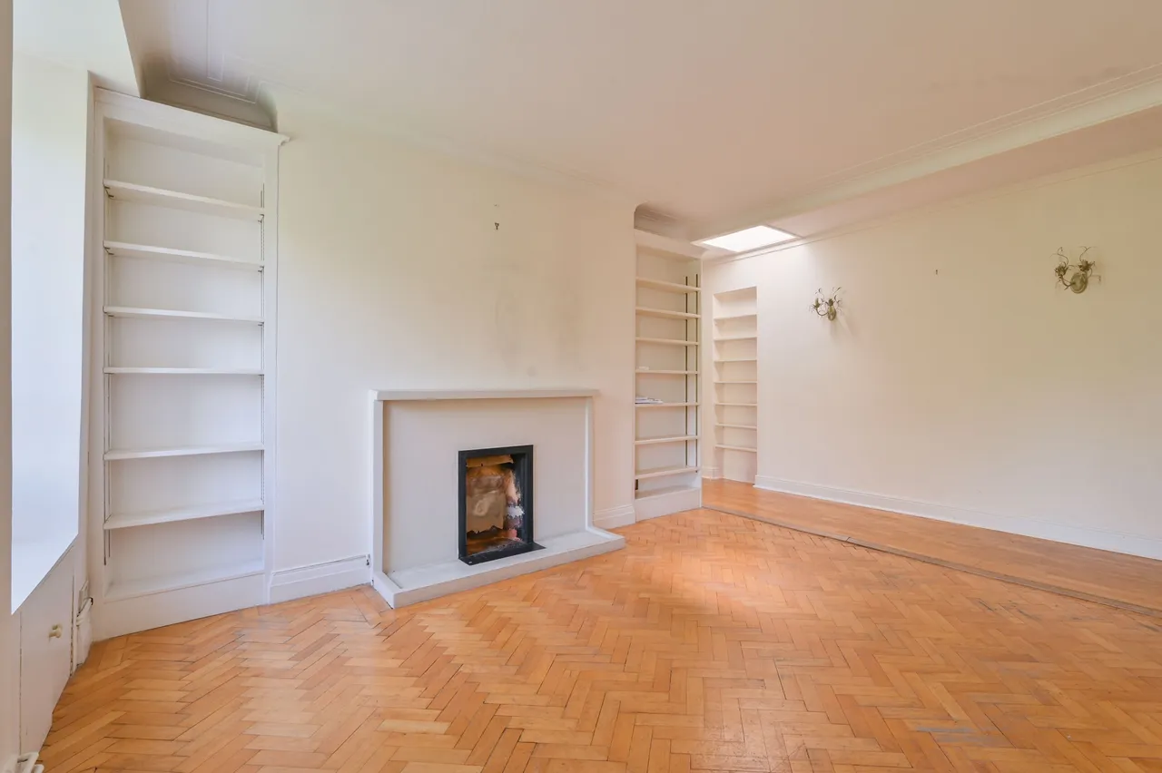 Flat 10, 35-36 Dorset Square, London, photo 6