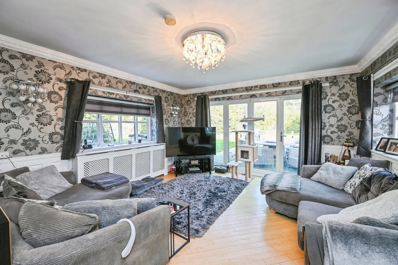 Oxton Close, Kirkby, L32, photo 6