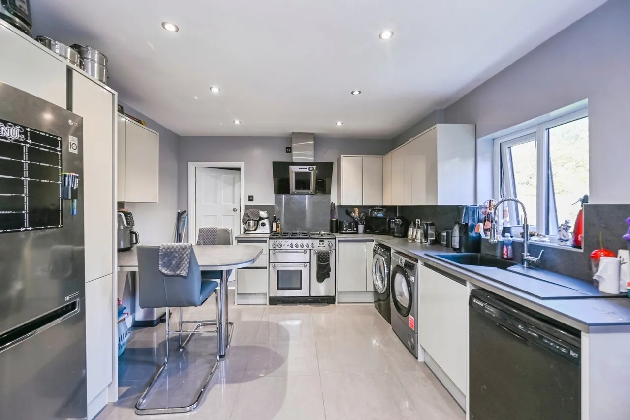 Oxton Close, Kirkby, L32, photo 7
