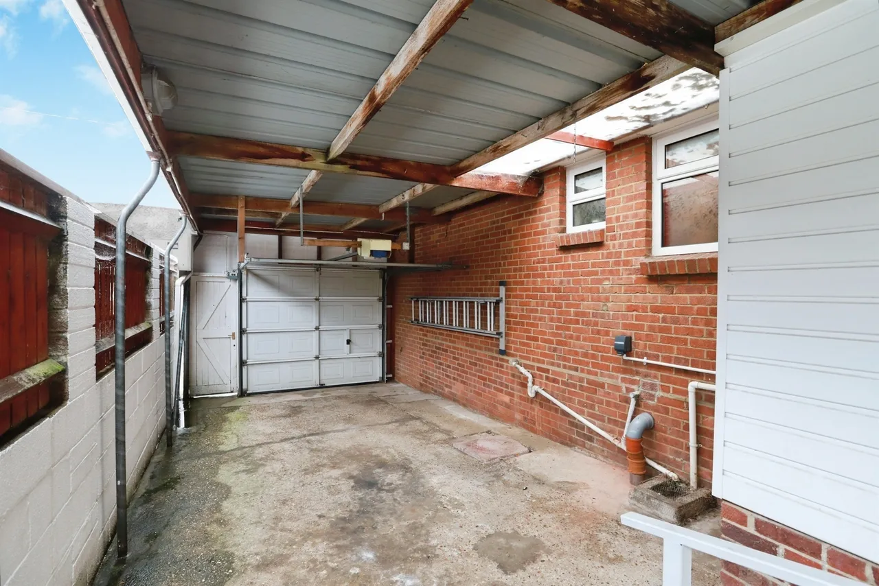 Sandy Lane, Upton, BH16, photo 18