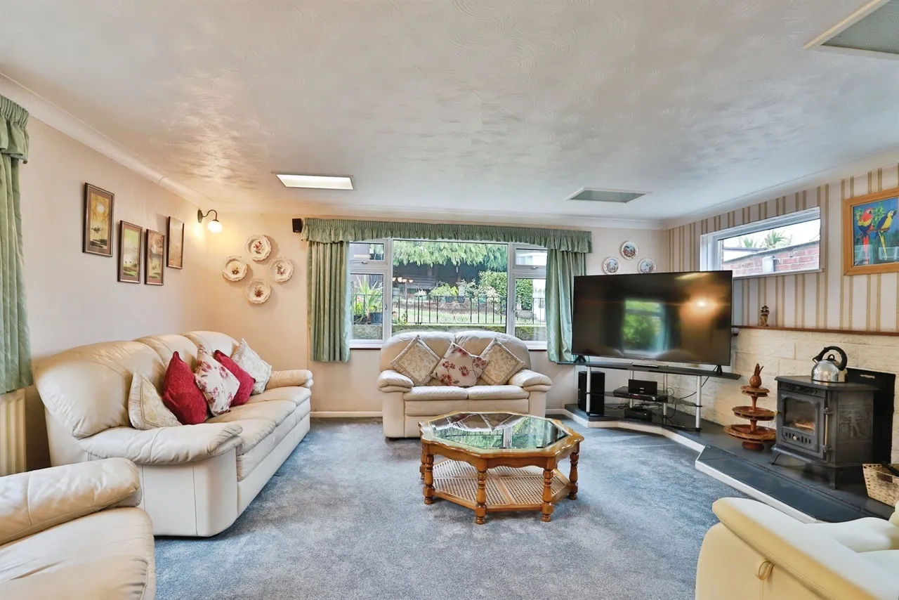 Sandy Lane, Upton, BH16, photo 5