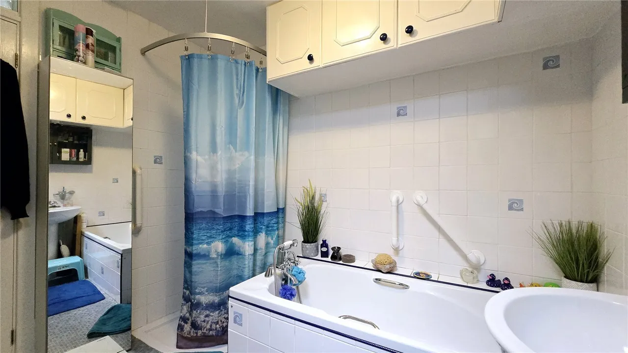 Ravenspoint Road, Trearddur Bay, LL65, photo 14