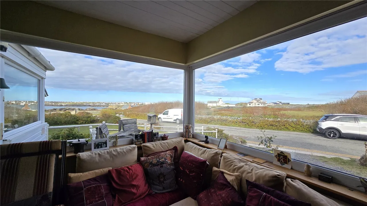 Ravenspoint Road, Trearddur Bay, LL65, photo 3