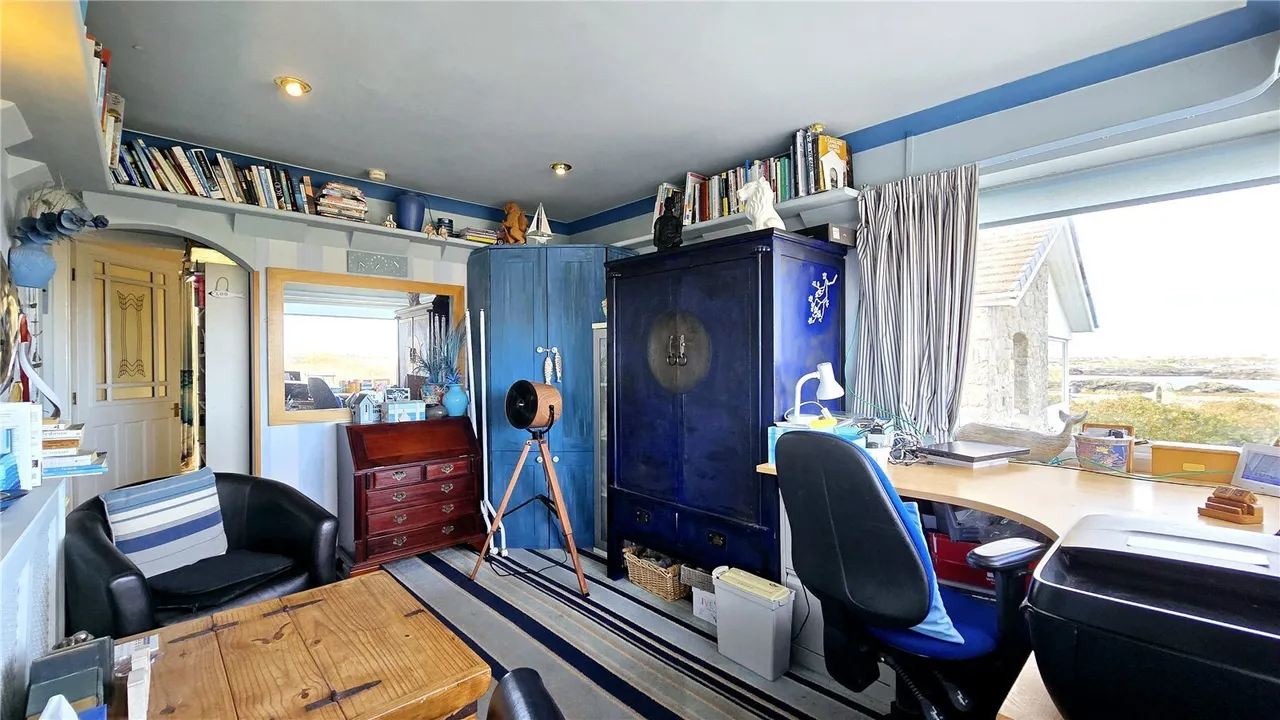 Ravenspoint Road, Trearddur Bay, LL65, photo 4