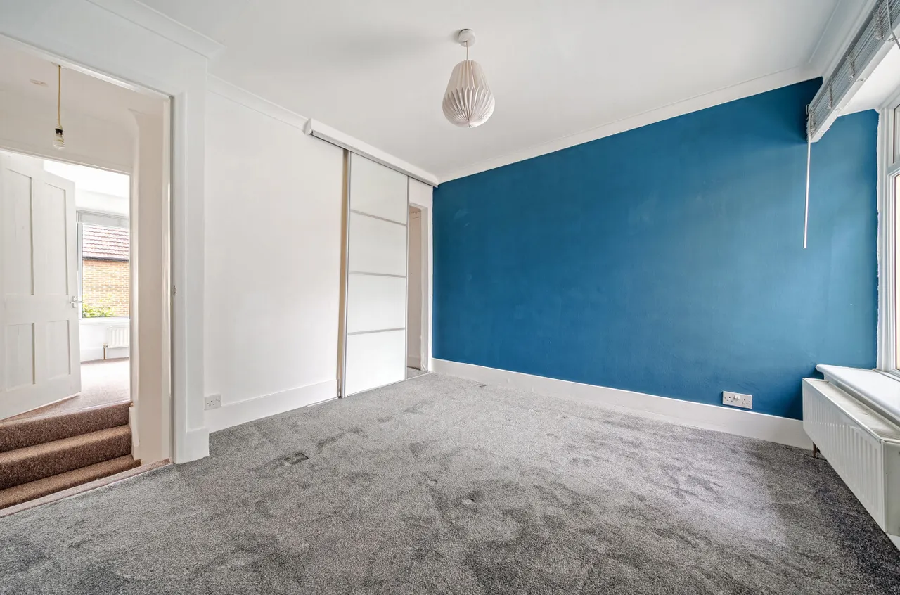 North Street, Farncombe, GU7, photo 11