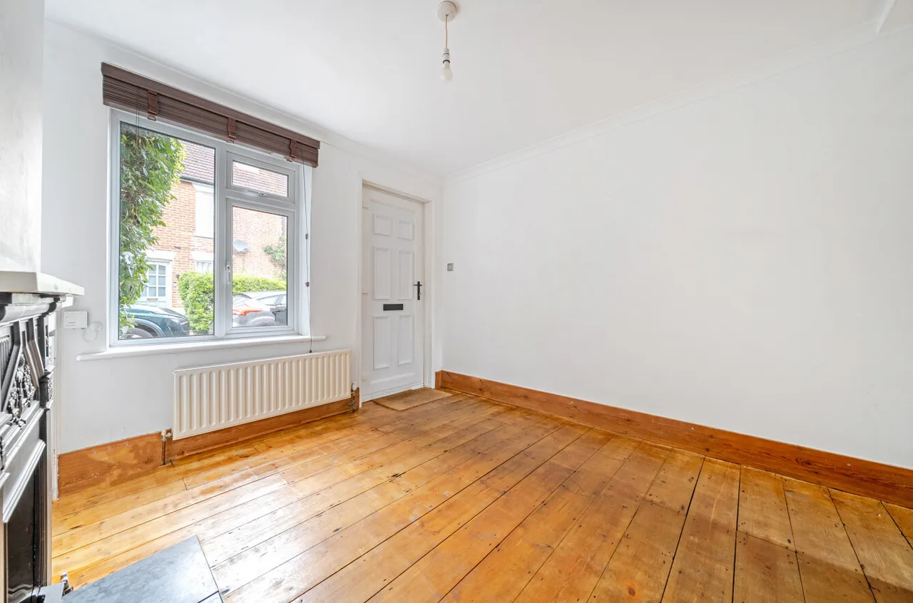 North Street, Farncombe, GU7, photo 7