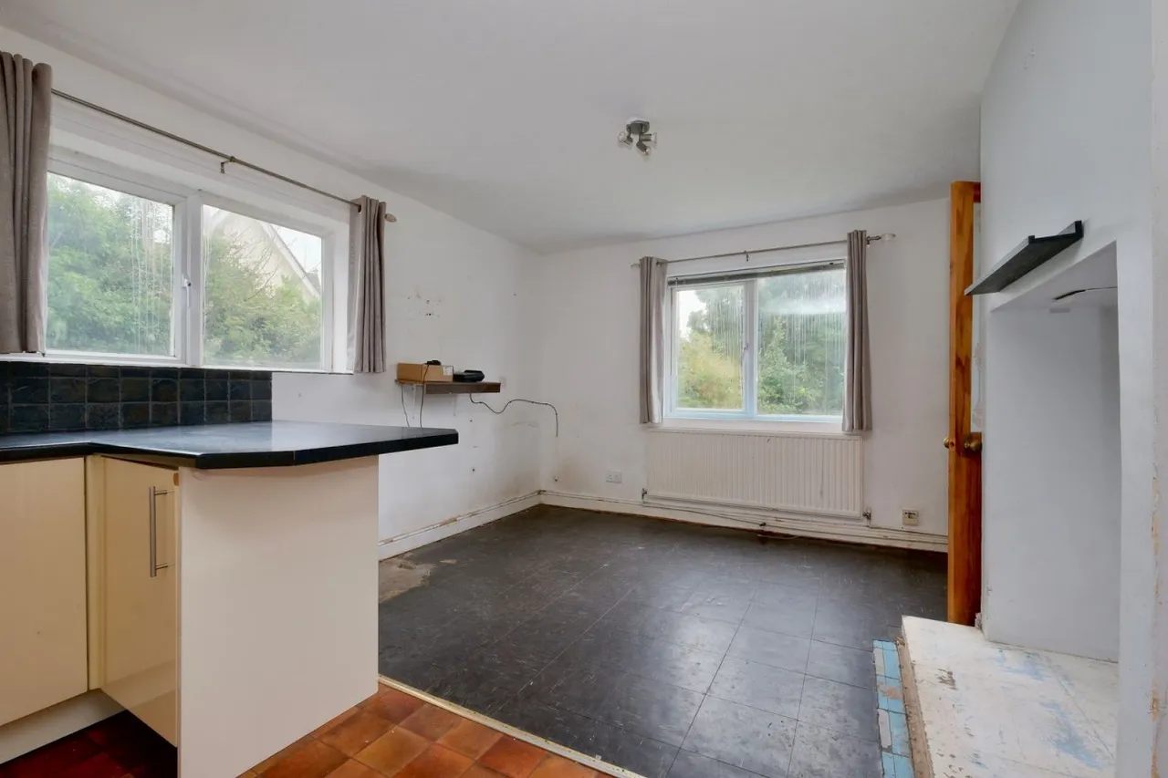 Moat Lane, Abbots Ripton, PE28, photo 4