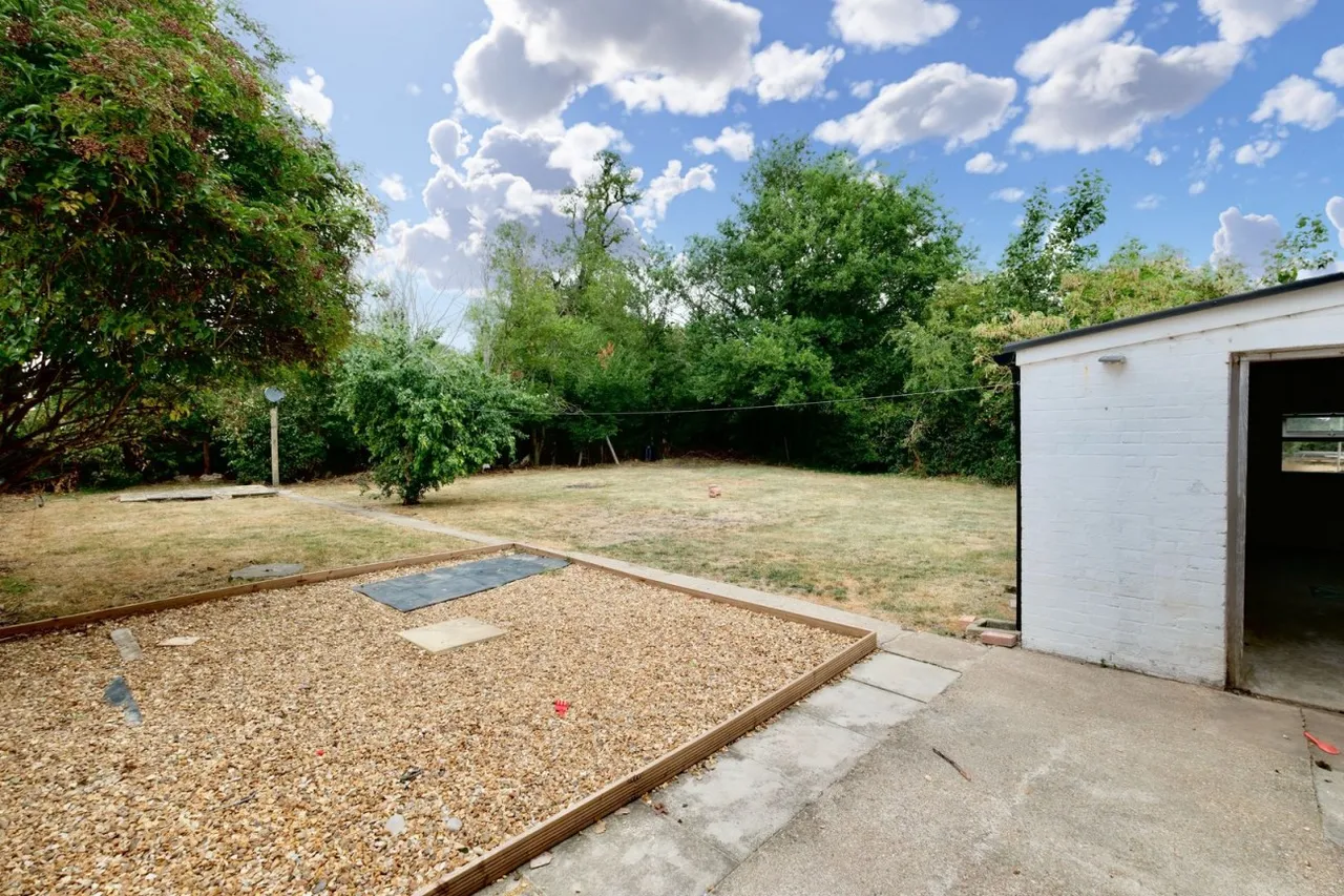 Moat Lane, Abbots Ripton, PE28, photo 12