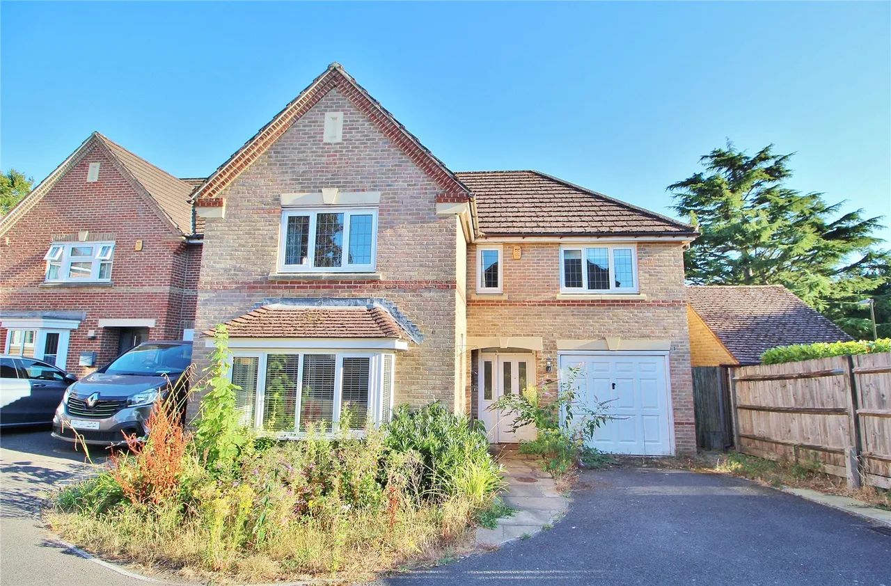 4 bed house for sale, Valley Gardens, Findon Valley, BN14