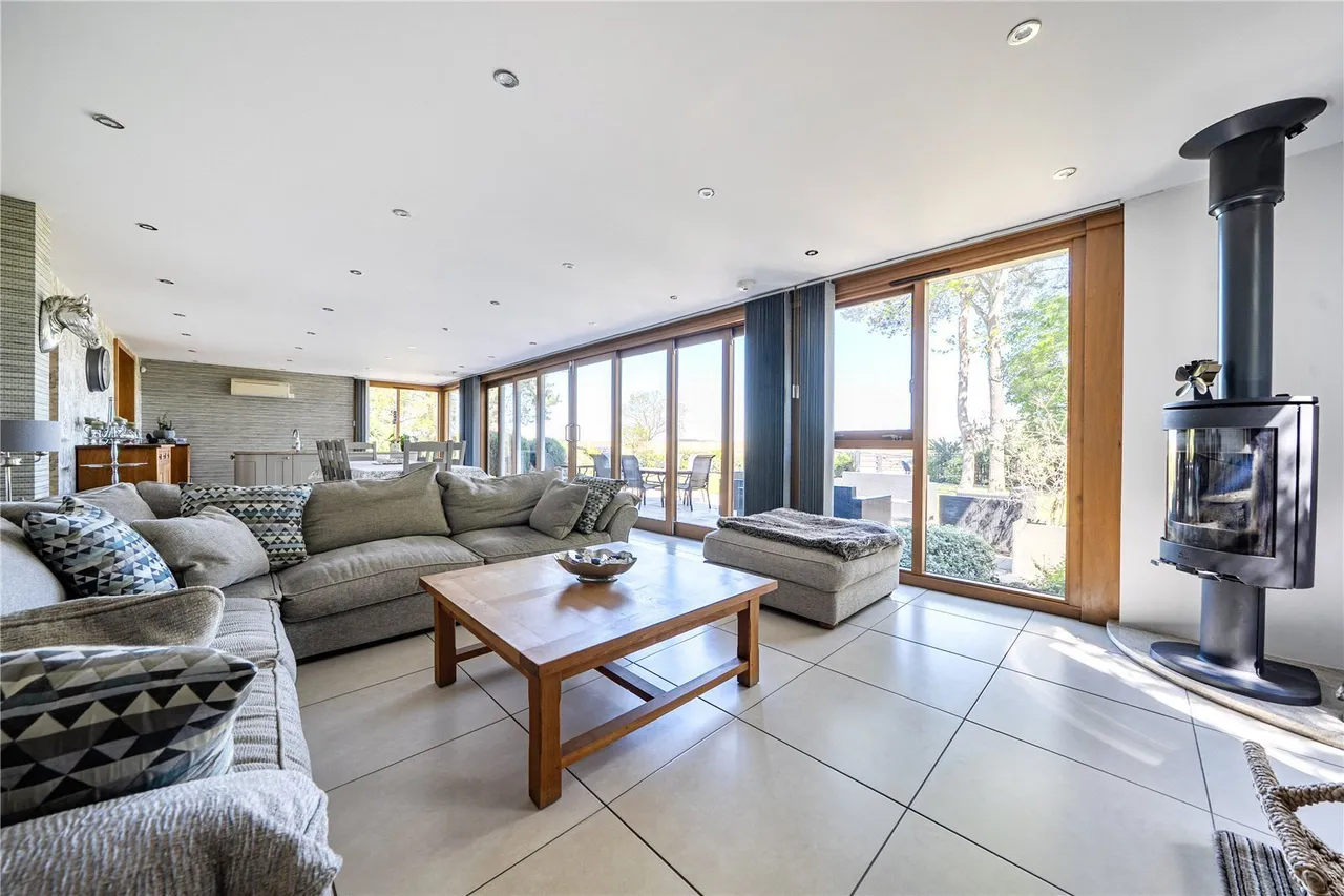 Pytchley Road, Orlingbury, NN14, photo 4