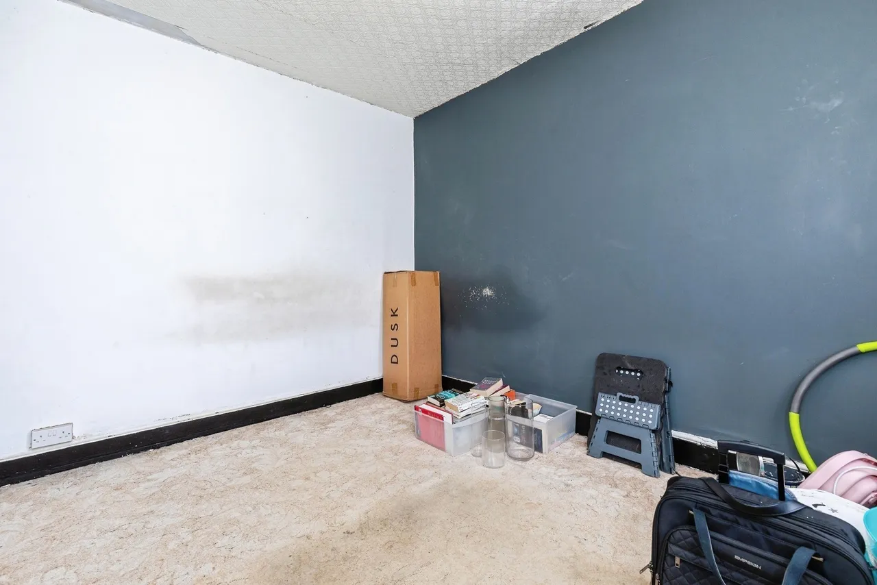 Burnt Oak Terrace, Gillingham, ME7, photo 9