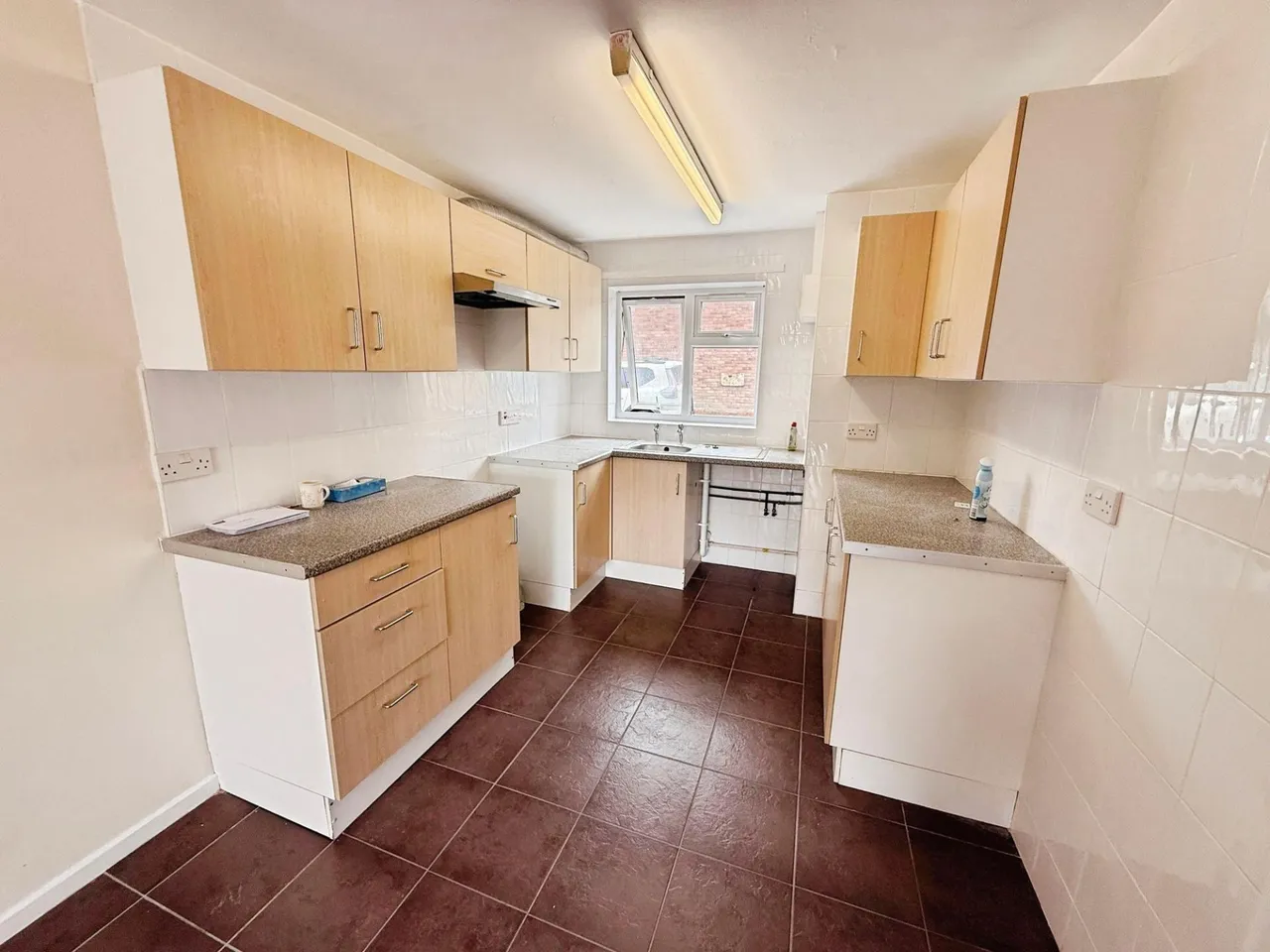 Coachwell Close, Telford, TF3, photo 4