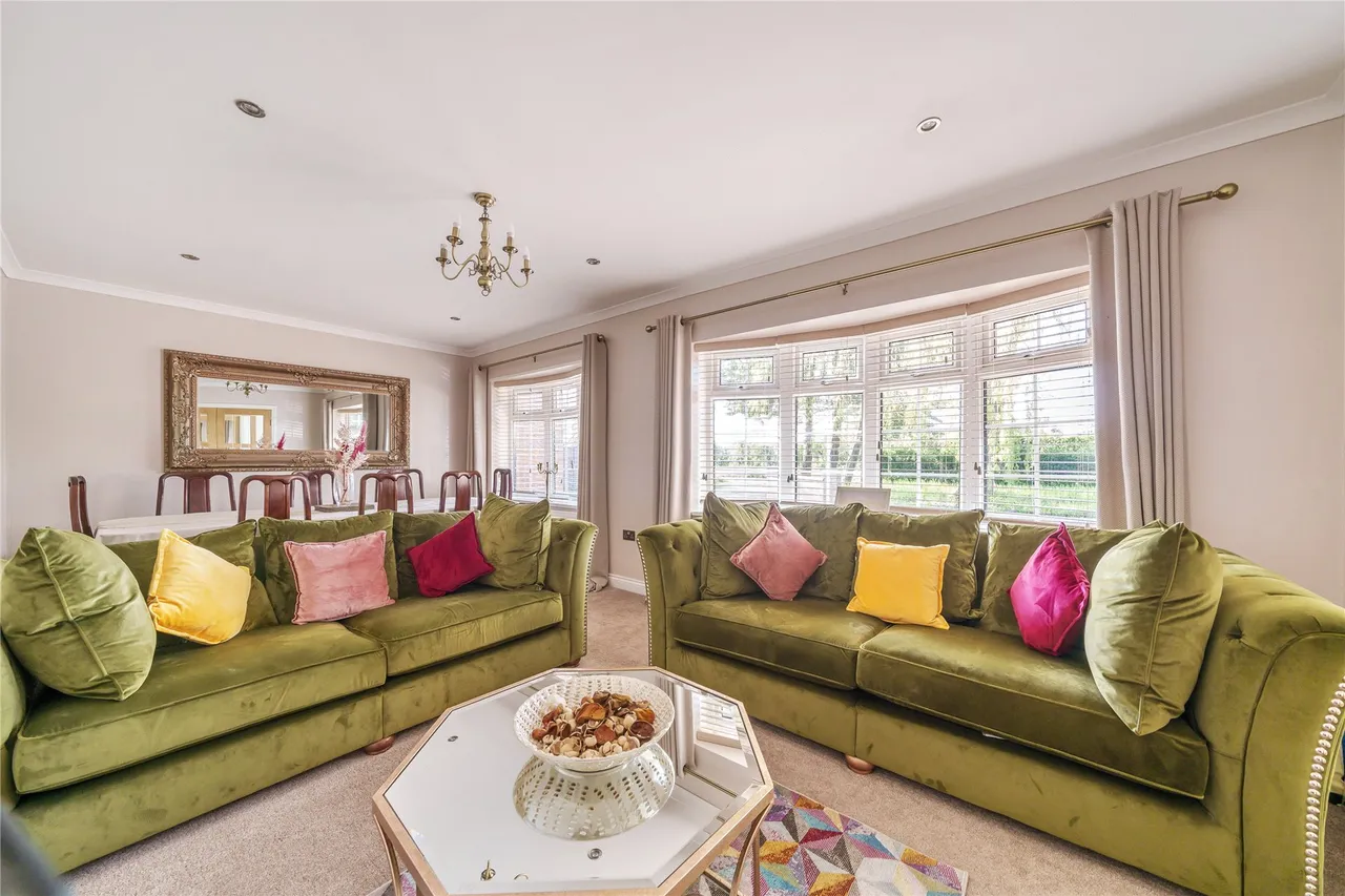 Philpot Lane, Chobham, GU24, photo 9