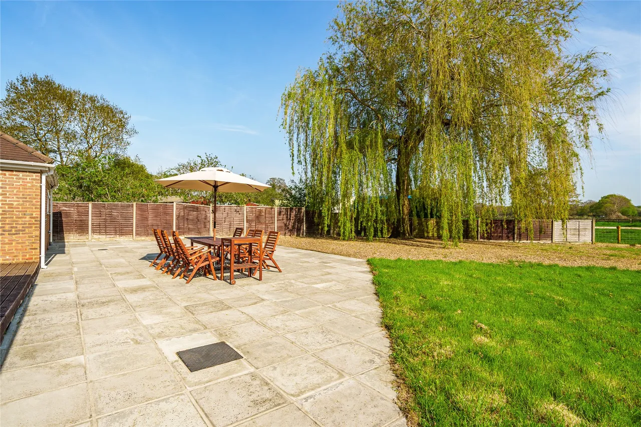 Philpot Lane, Chobham, GU24, photo 15