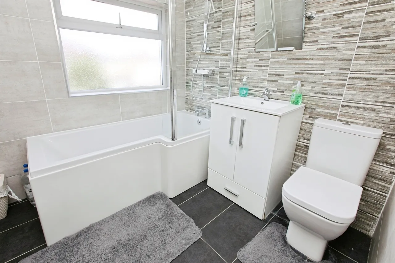 Grasmere Crescent, Sinfin, DE24, photo 18