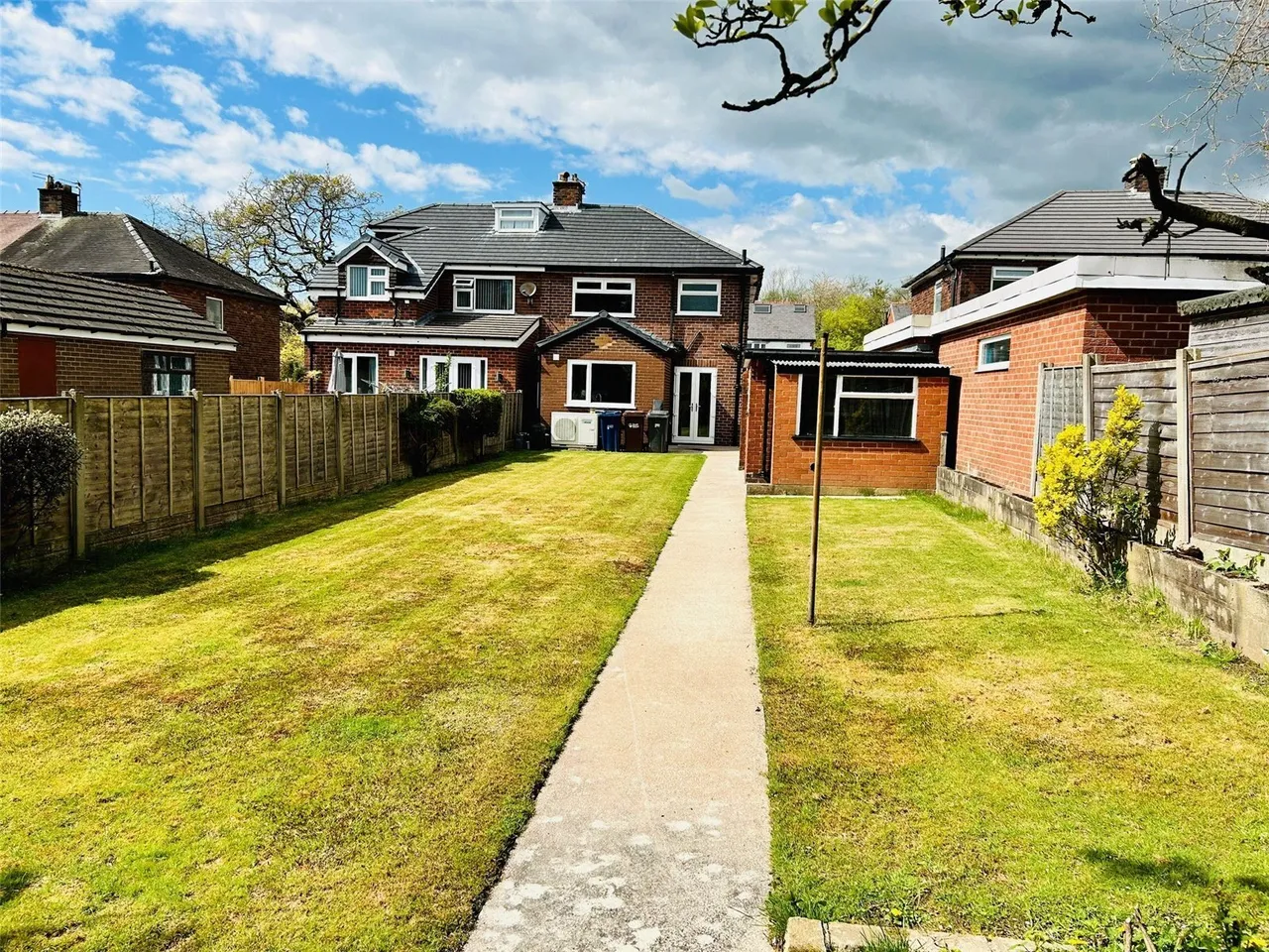 Hennel Lane, Lostock Hall, Preston, Lancashire, PR5, photo 21