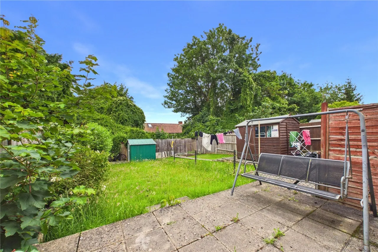Thirlmere Avenue, Tilehurst, RG30, photo 10