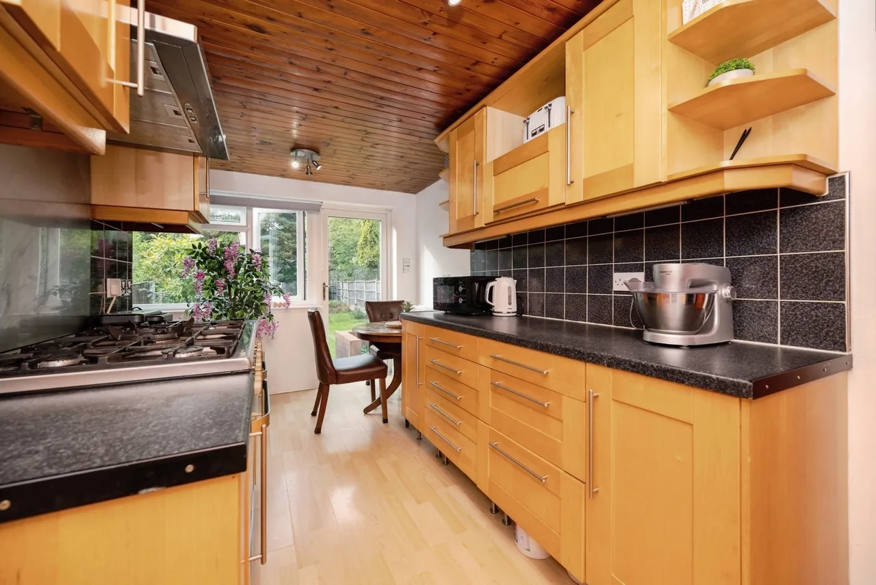 White Road, Quinton, B32, photo 6