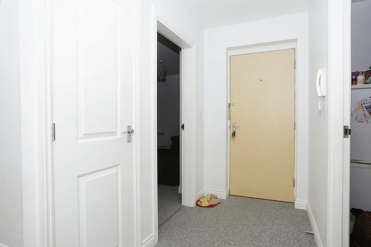 Mid Water Crescent, Peterborough, PE7, photo 4
