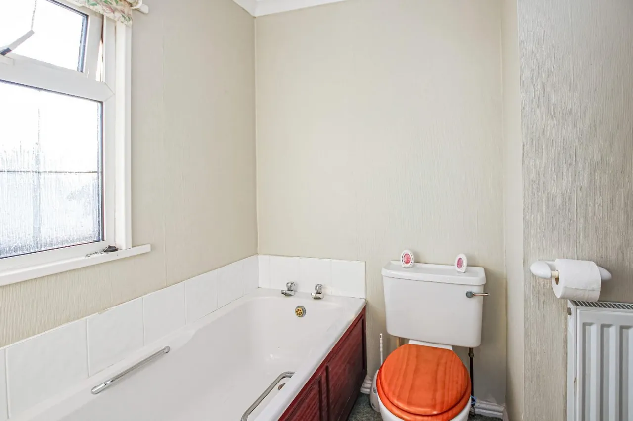 Weston Avenue, Leighton Buzzard, LU7, photo 12