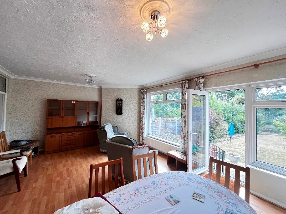 Vicarage Road, Hornchurch, photo 6