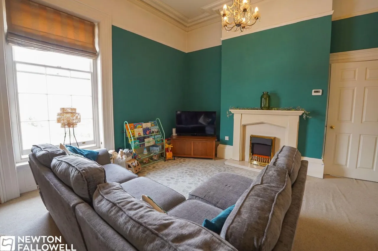 Hollymount, Retford, DN22, photo 2