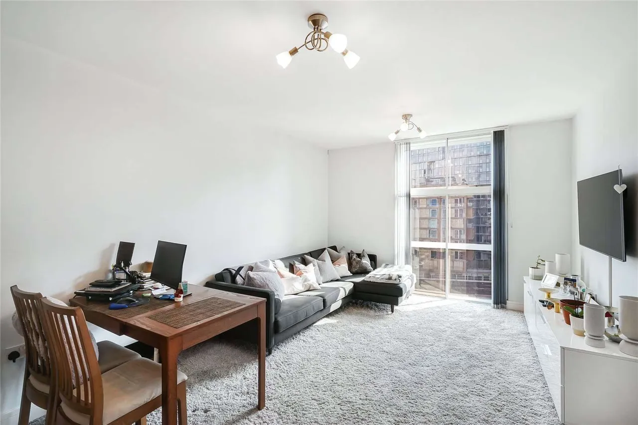 Queenstown Road, London, SW11, photo 8