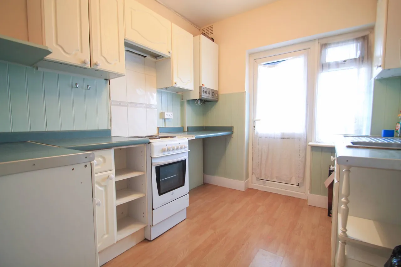 Spring Vale South , Dartford, Kent, DA1, photo 3