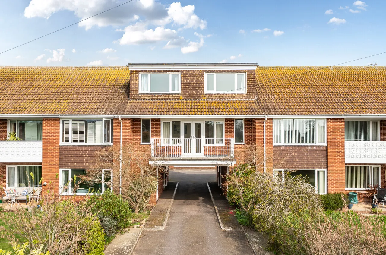 3 bed property for sale, Raleigh Road, Budleigh Salterton, EX9