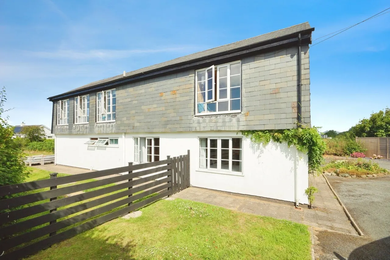 Abersoch, LL53, photo 2