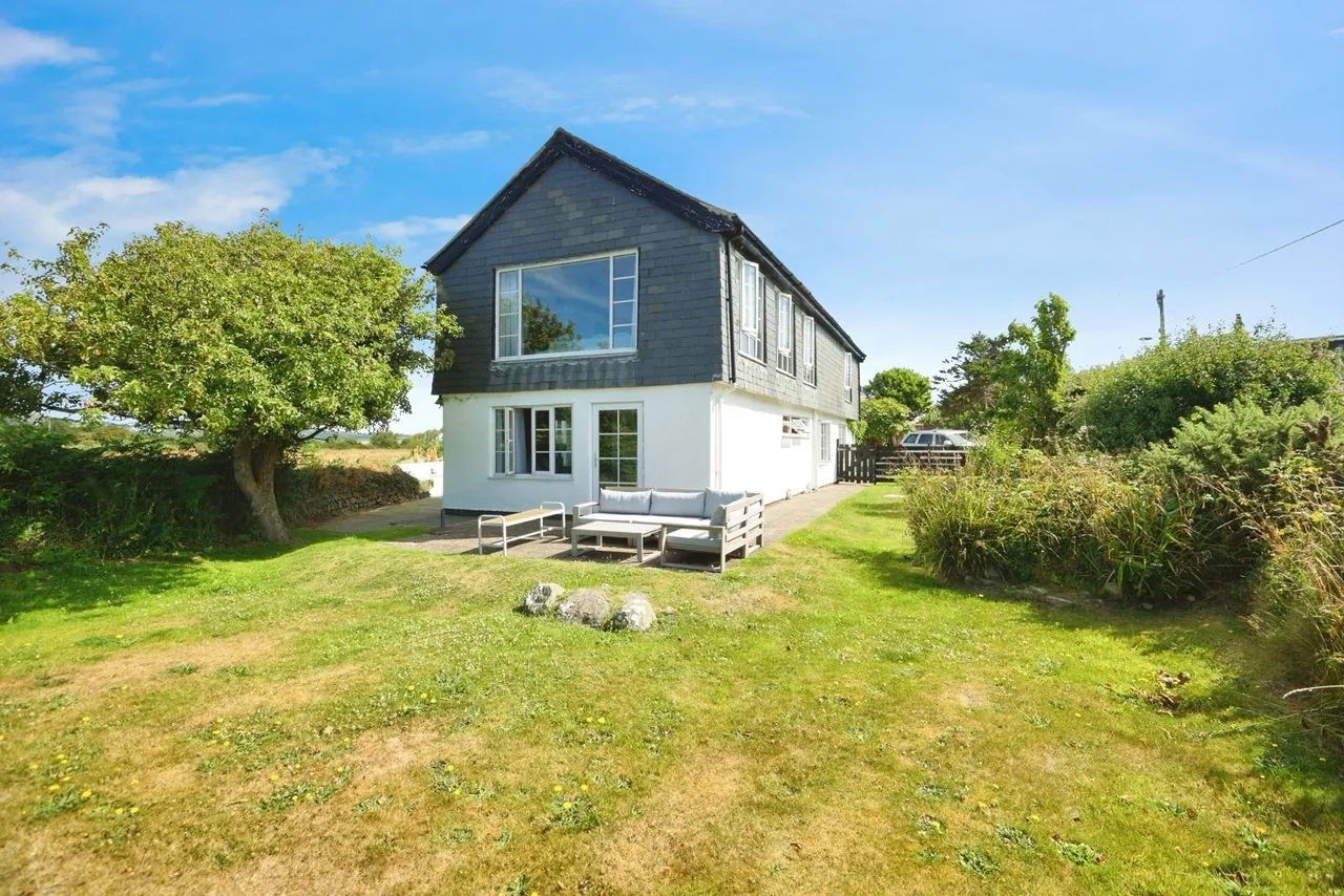 4 bed house for sale, Abersoch, LL53