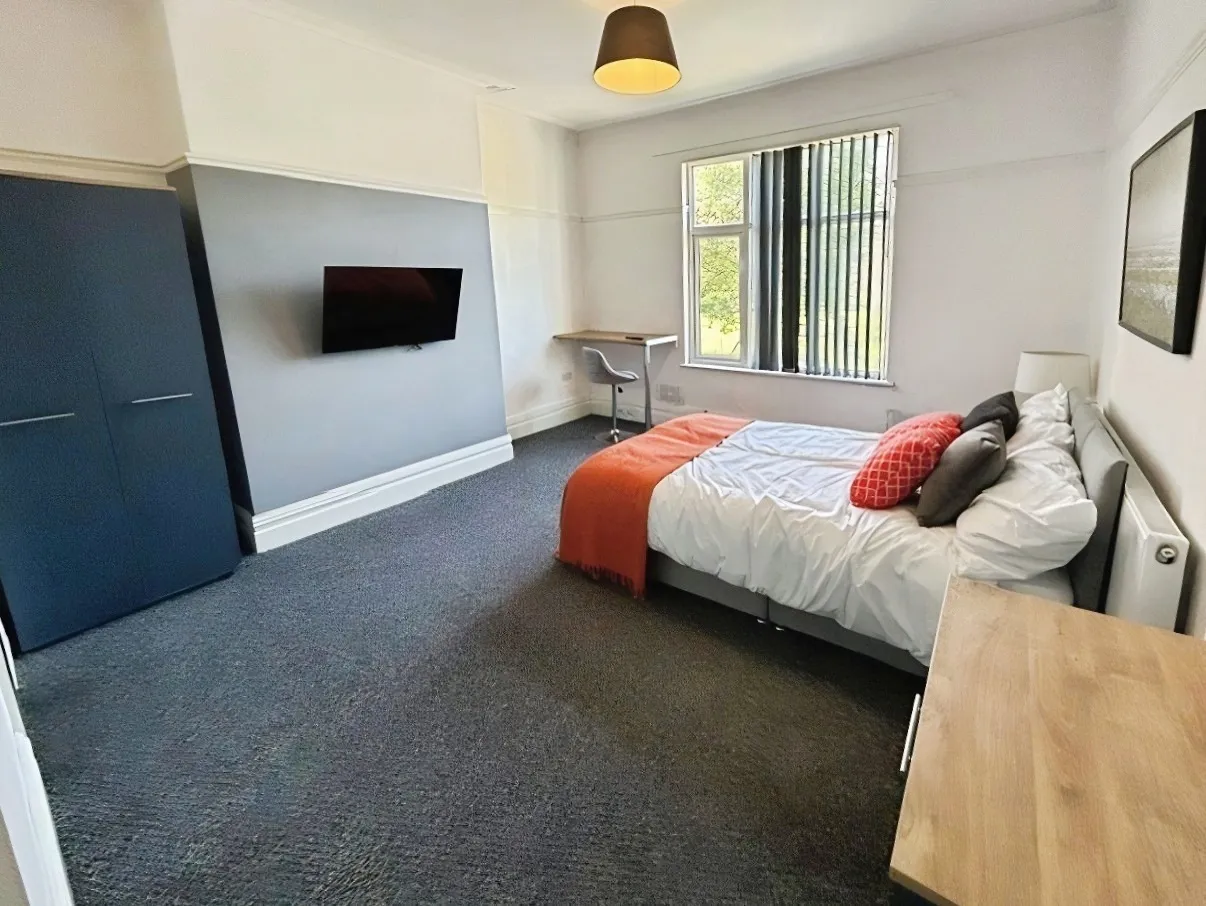 Park Road East, Birkenhead, CH41, photo 10