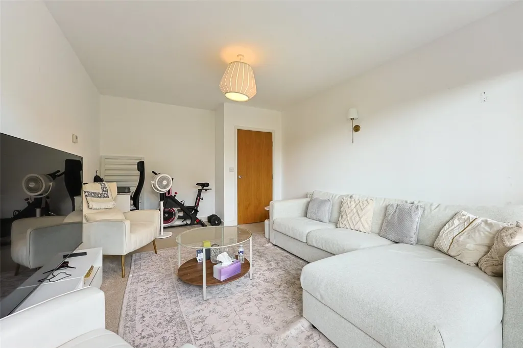 Chronicle Avenue, Colindale, NW9, photo 5