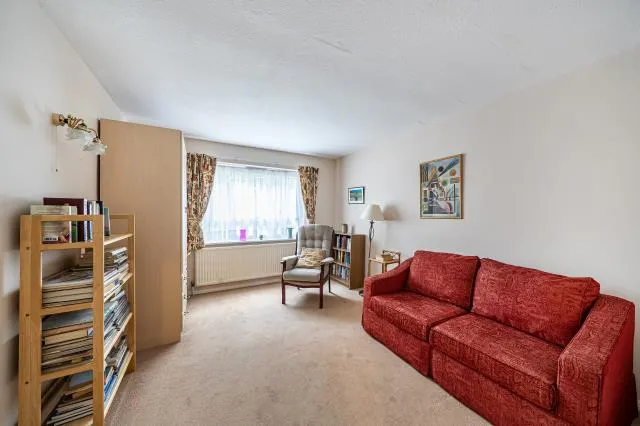 Dollis Avenue, London, N3, photo 9