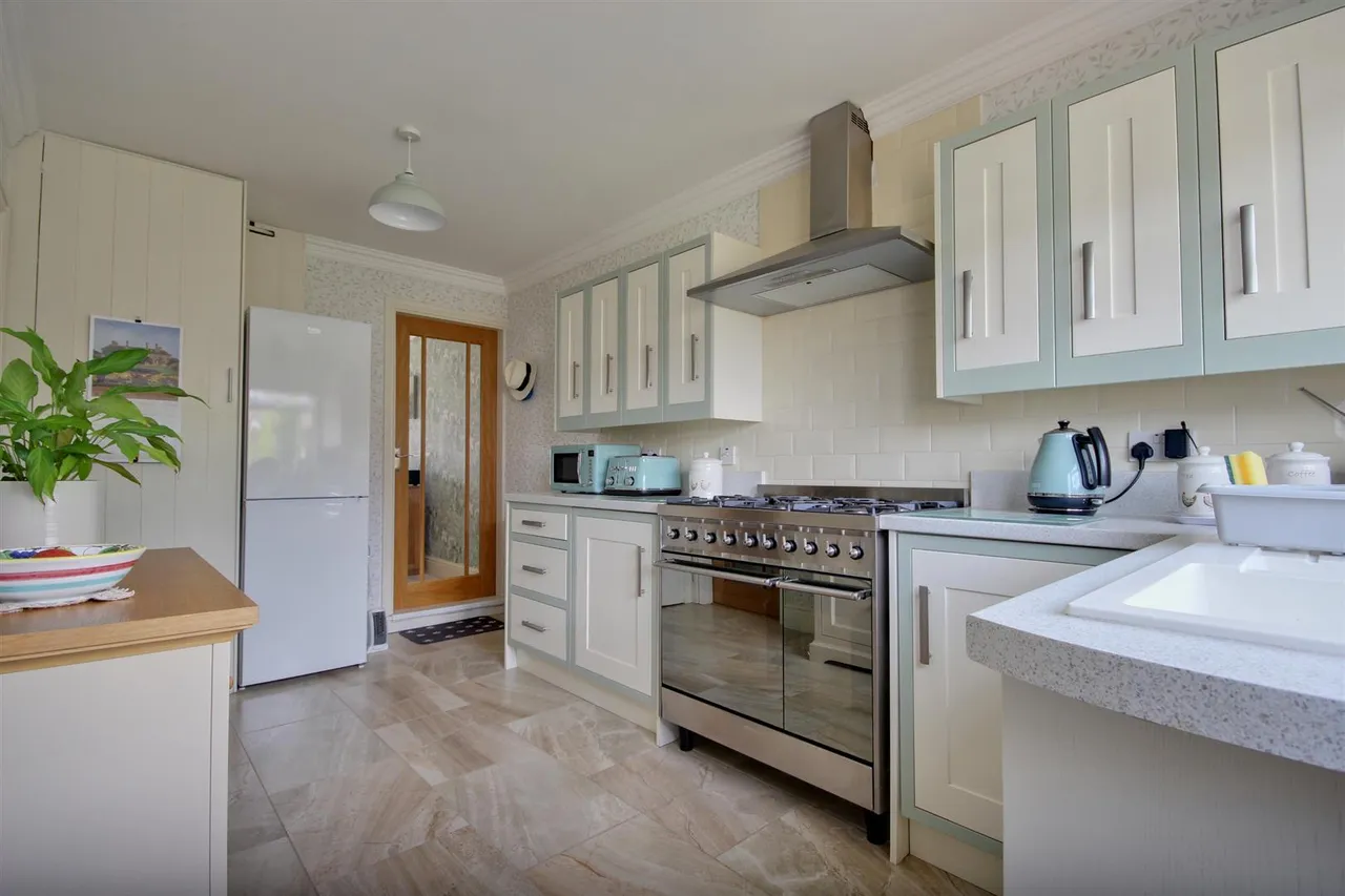 Southgate Close, Willerby, photo 4