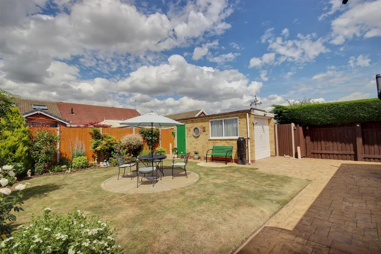 Southgate Close, Willerby, photo 13