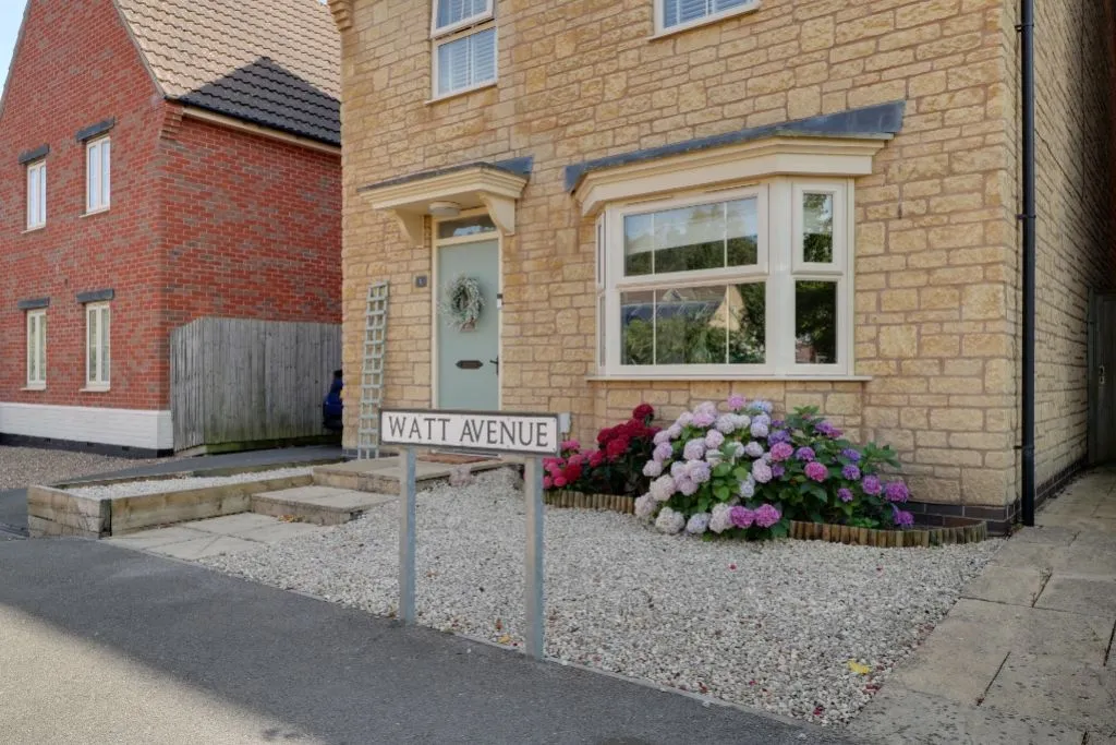 Watt Ave, Colsterworth, NG33, photo 22