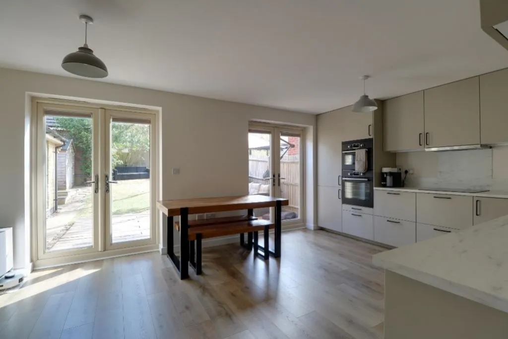 Watt Ave, Colsterworth, NG33, photo 3