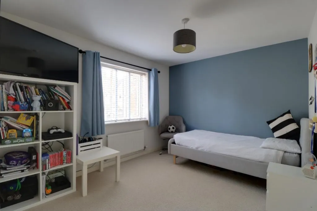 Watt Ave, Colsterworth, NG33, photo 12