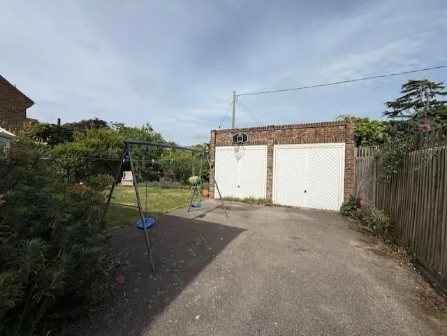 Sussex Gardens, Eastbourne, BN20, photo 27
